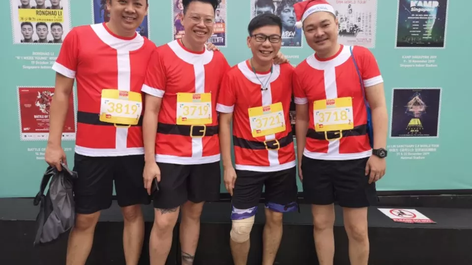 news_santa_run_for_wishes_03.jpg