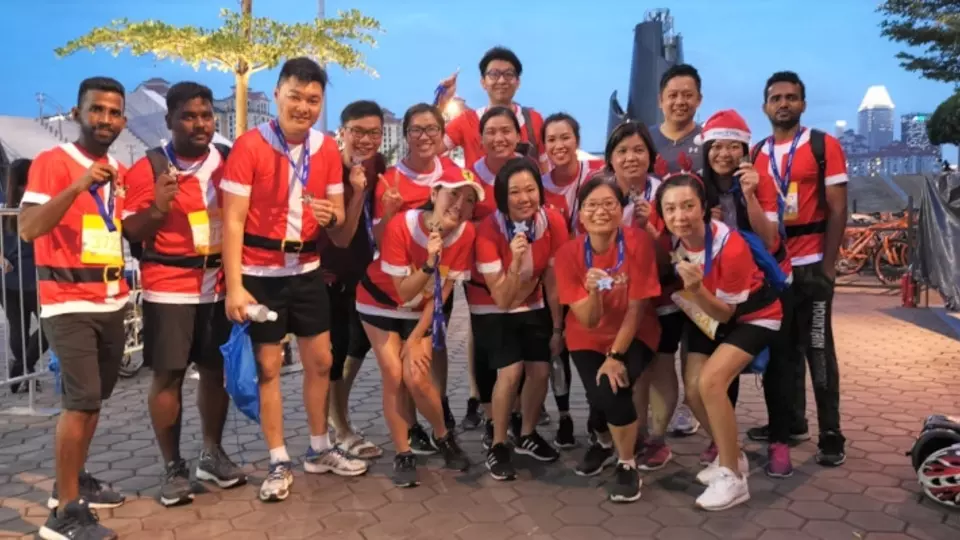 news_santa_run_for_wishes_10.jpg